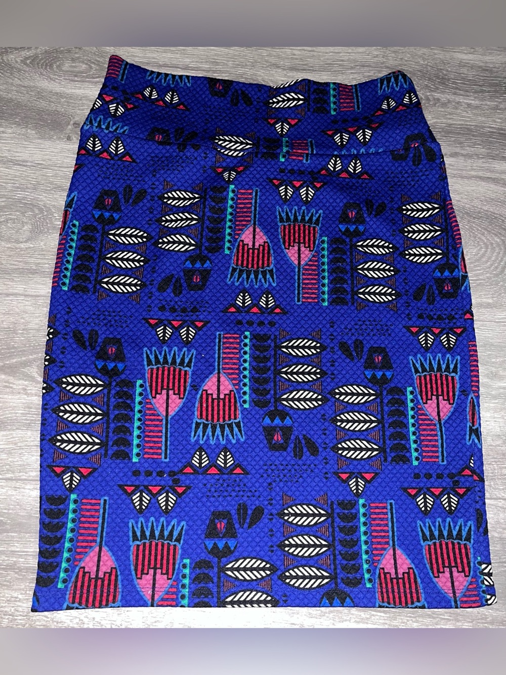 LuLaRoe Blue Geometric & Floral Pencil Skirt